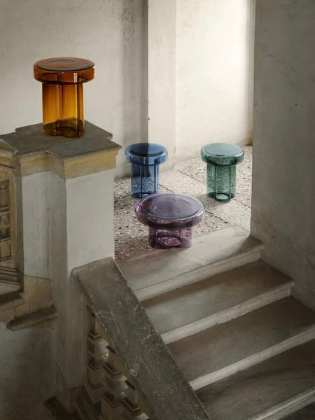 UDSTILLINGMODEL SODA blown glass square table