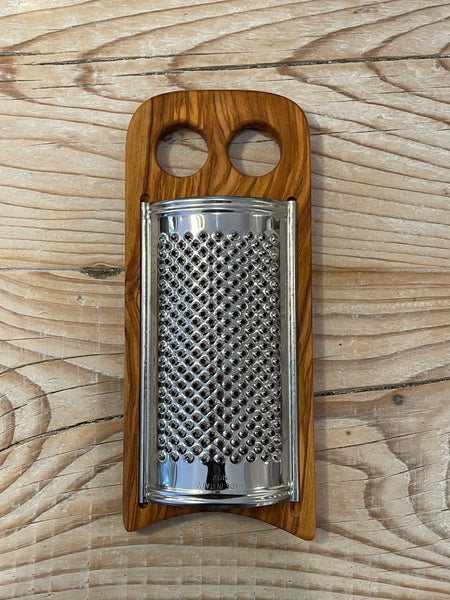 Grater large