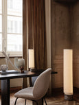 UNBOUND FLOOR LAMP