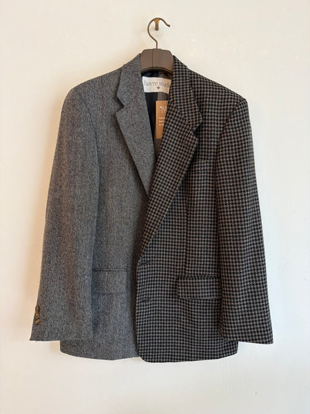 Contrasted blazer in grey and blue tones