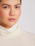 Anna Wool Turtleneck - off white