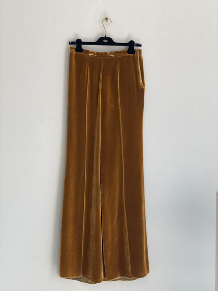 Flared trousers in plain velvet - antique gold