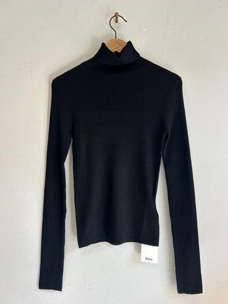 Ribbed turtle neck - black