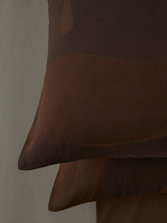 Dube Flux cushion cover - castagna