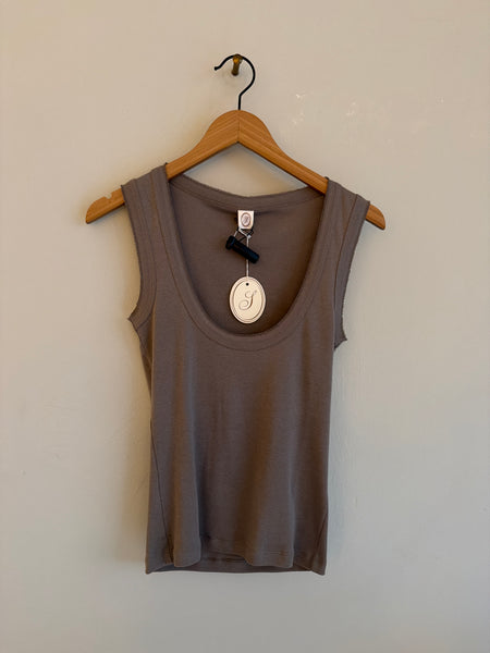 June Scoop neck - Taupe