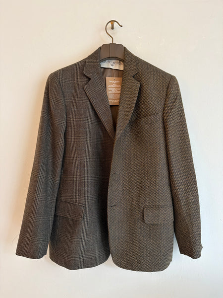Contrasted blazer in green tones
