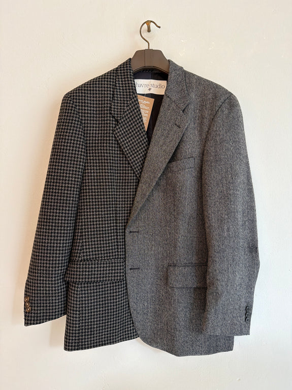 Contrasted blazer in grey and blue tones