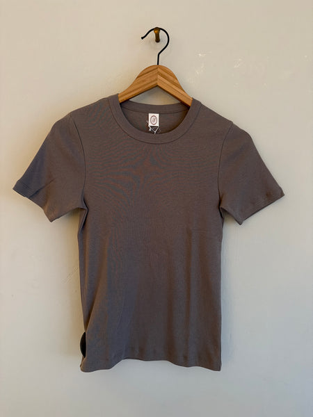 June T-shirt - Taupe