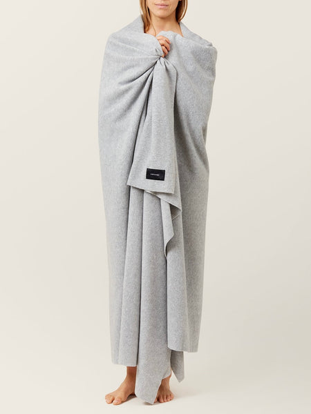 Fleece Blanket HIMALAYA - light grey