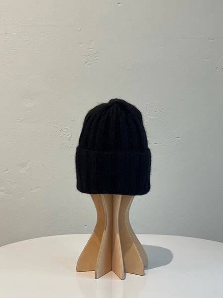 Dagmar Beanie - black