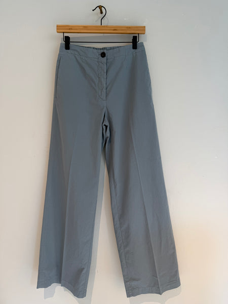 Iconic cotton gabardine trousers - iceblue