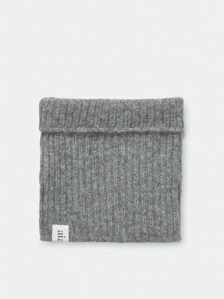 Nellie neck warmer - pure light grey