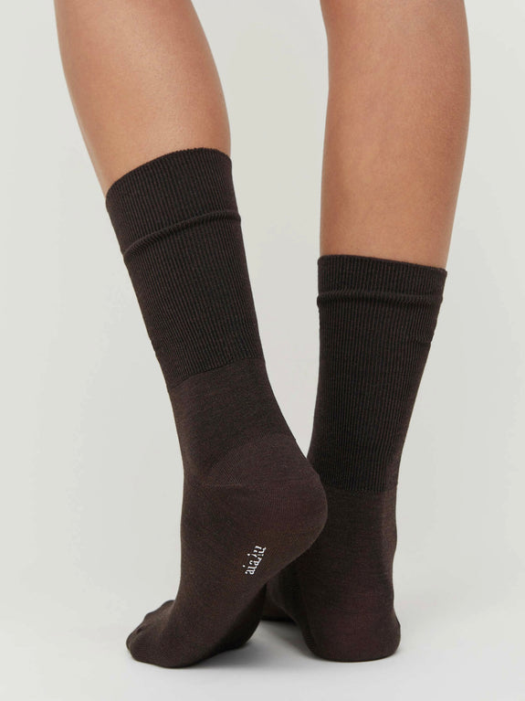 Silk Socks - dark brown